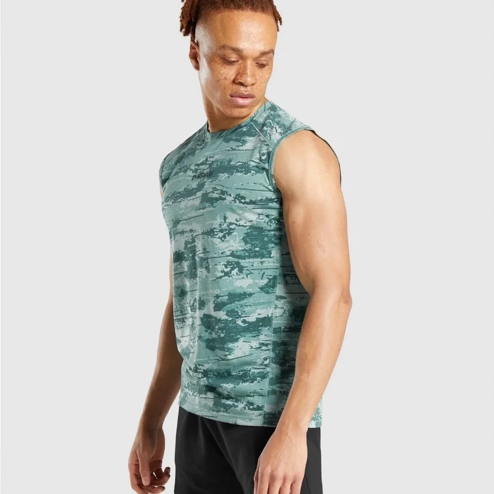 Gymshark • Chalk Tank Men's Green Camo Sleeveless Shirt